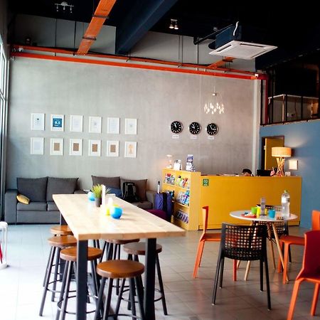 Skypod Boutique Hostel Kota Kinabalu Exteriör bild