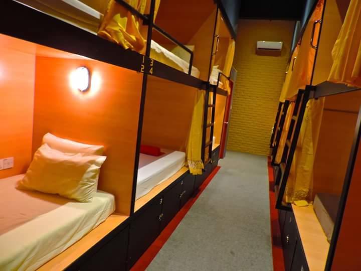 Skypod Boutique Hostel Kota Kinabalu Exteriör bild